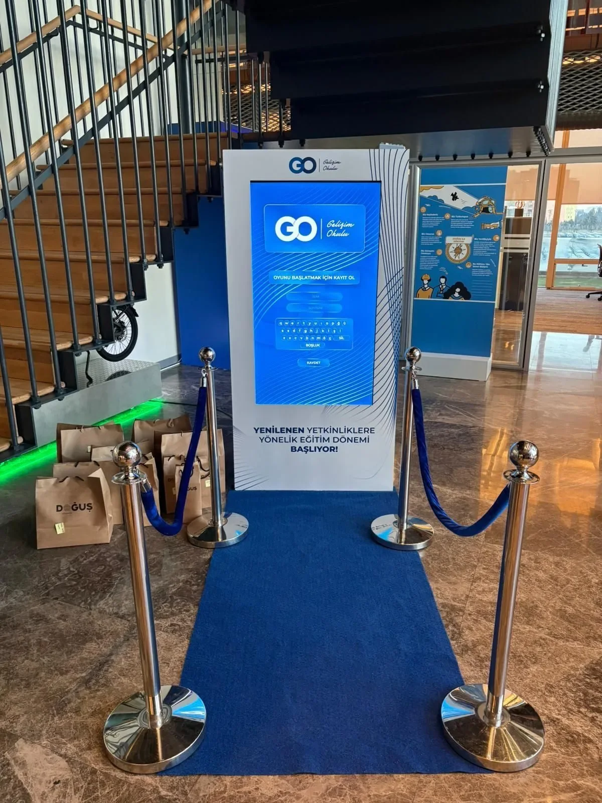 Quiz Kiosk kiralama — Kirala Bizden
