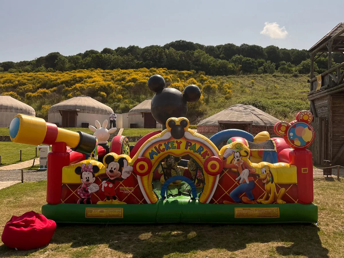 Kirala Bizden Mickey Park şişme oyun alanı kiralama
